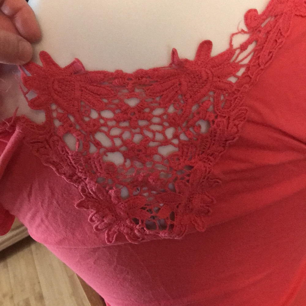 T-shirt - Picture 3 of 5